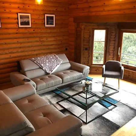 Grande Maison Avec Piscine Βίλα *